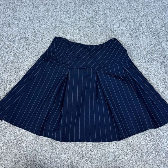 💚SALE💚 Vintage Y2K Black Pinstripe Mini Skirt - Picture 6 of 7